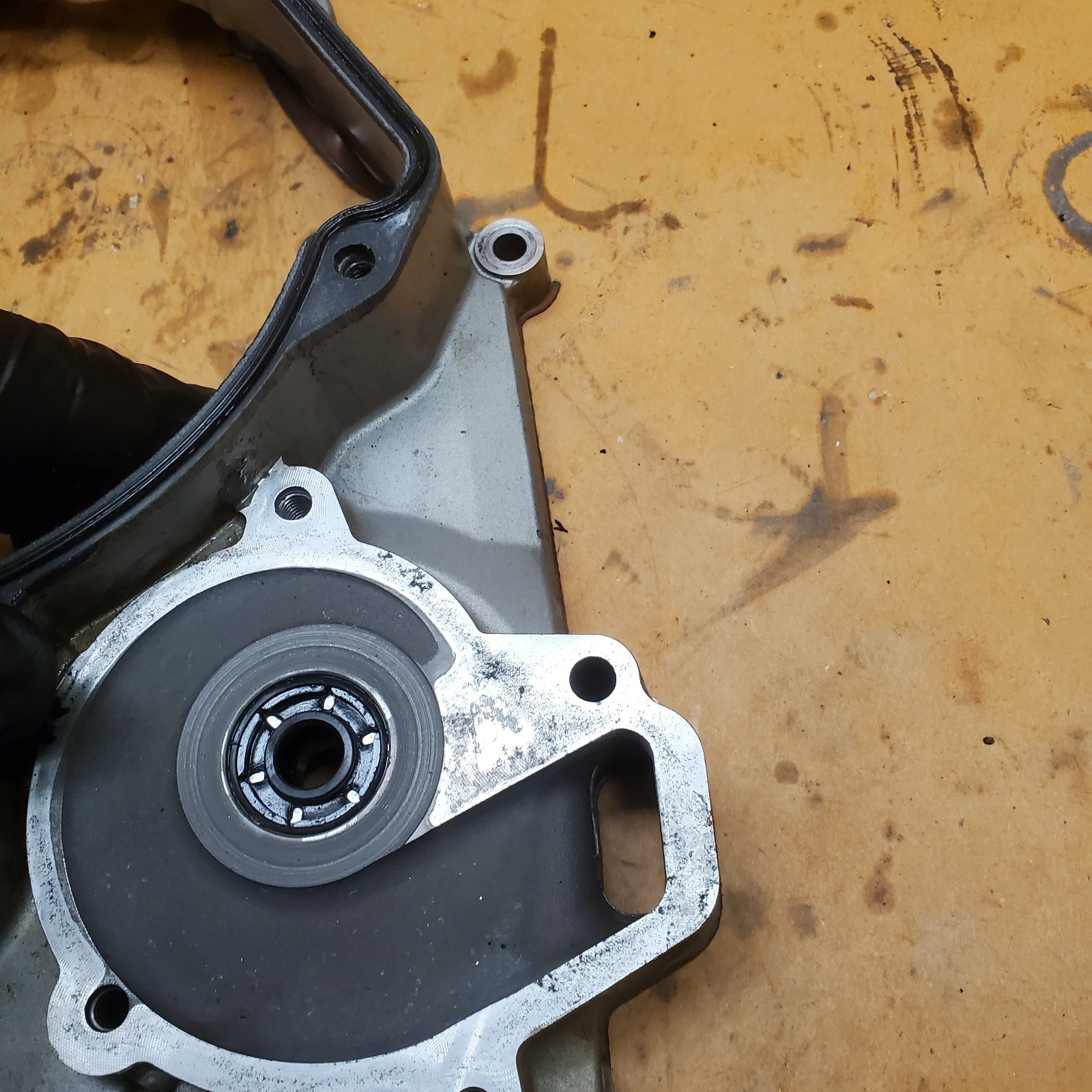 2010 KTM 450 XCW Inner Clutch Cover Side Case Water Pump 78030001000