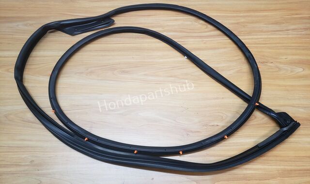 06-11 Honda Civic Coupe (2D) Right (Passenger) Door Weatherstrip (72310-SVA-305)