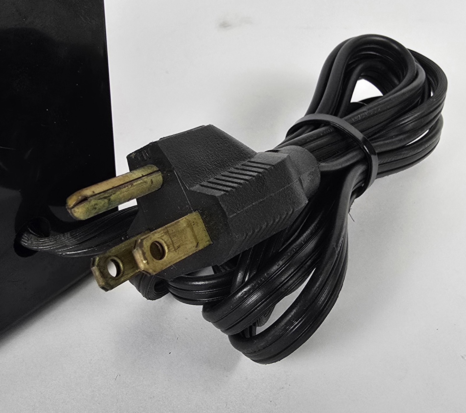 Genuine Energy Concepts Digital Photometer Model 60200 120 VAC