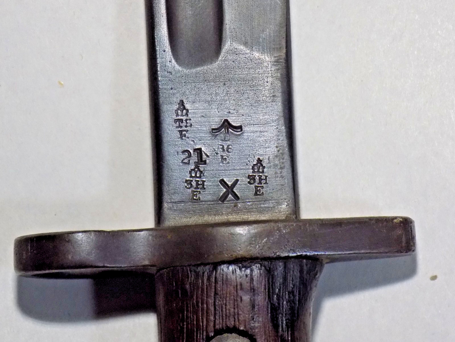 A++ P1907/7907 British Crown-Sanderson Enfield WW1 Bayonet W/Mk1 LeatherScabbard