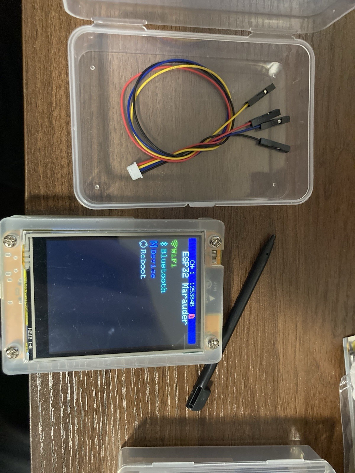 ESP32 CYD Marauder WiFi Bluetooth Sniffer Touch Screen w/ Case