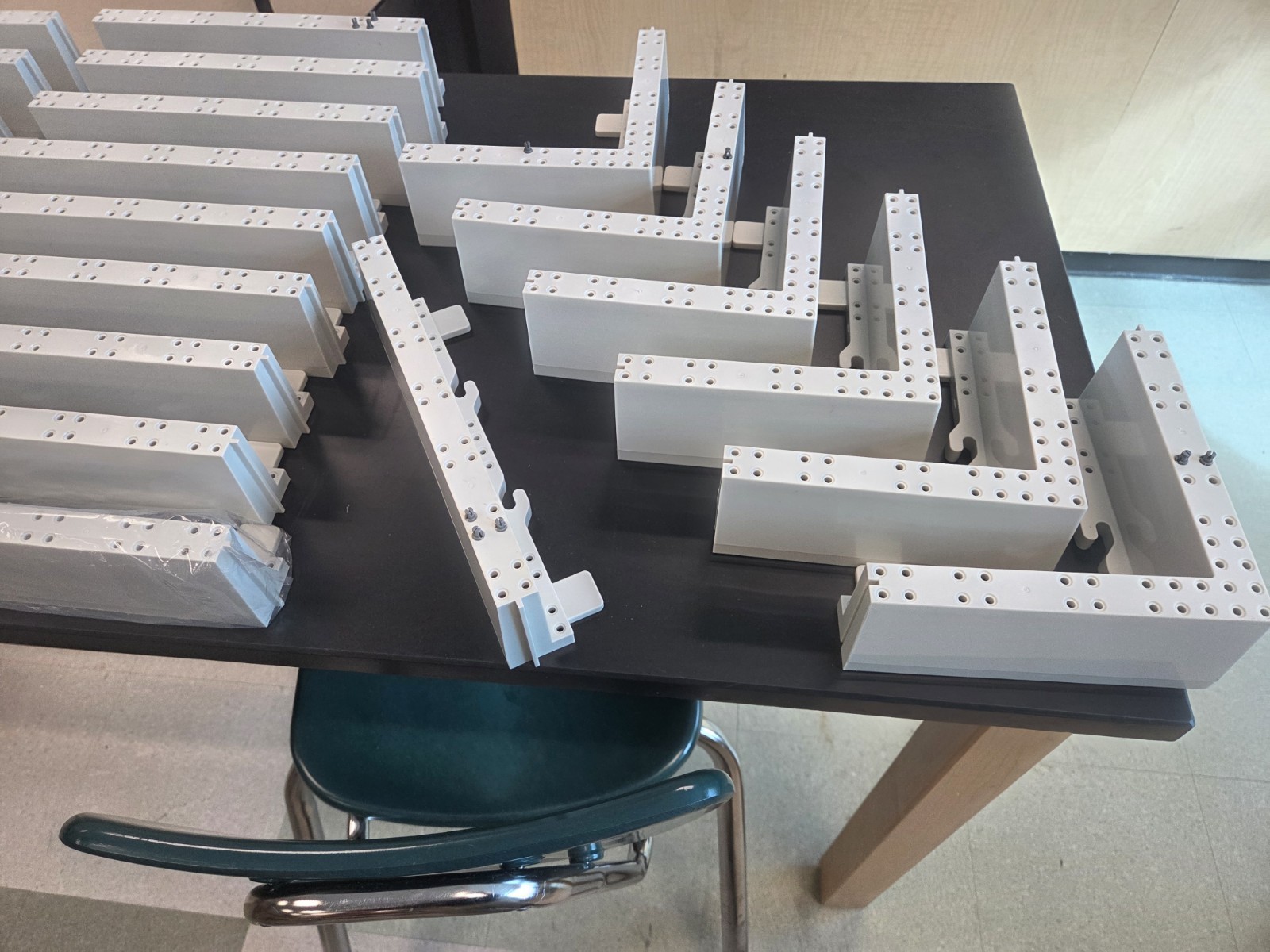 43 Vex IQ Competition Field Wall & Corner Pieces USED