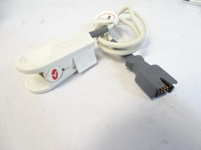 Masimo SET 1863 LNCS DCI Adult SpO2 reusable finger sensor. OEM. 9 Pin Connector