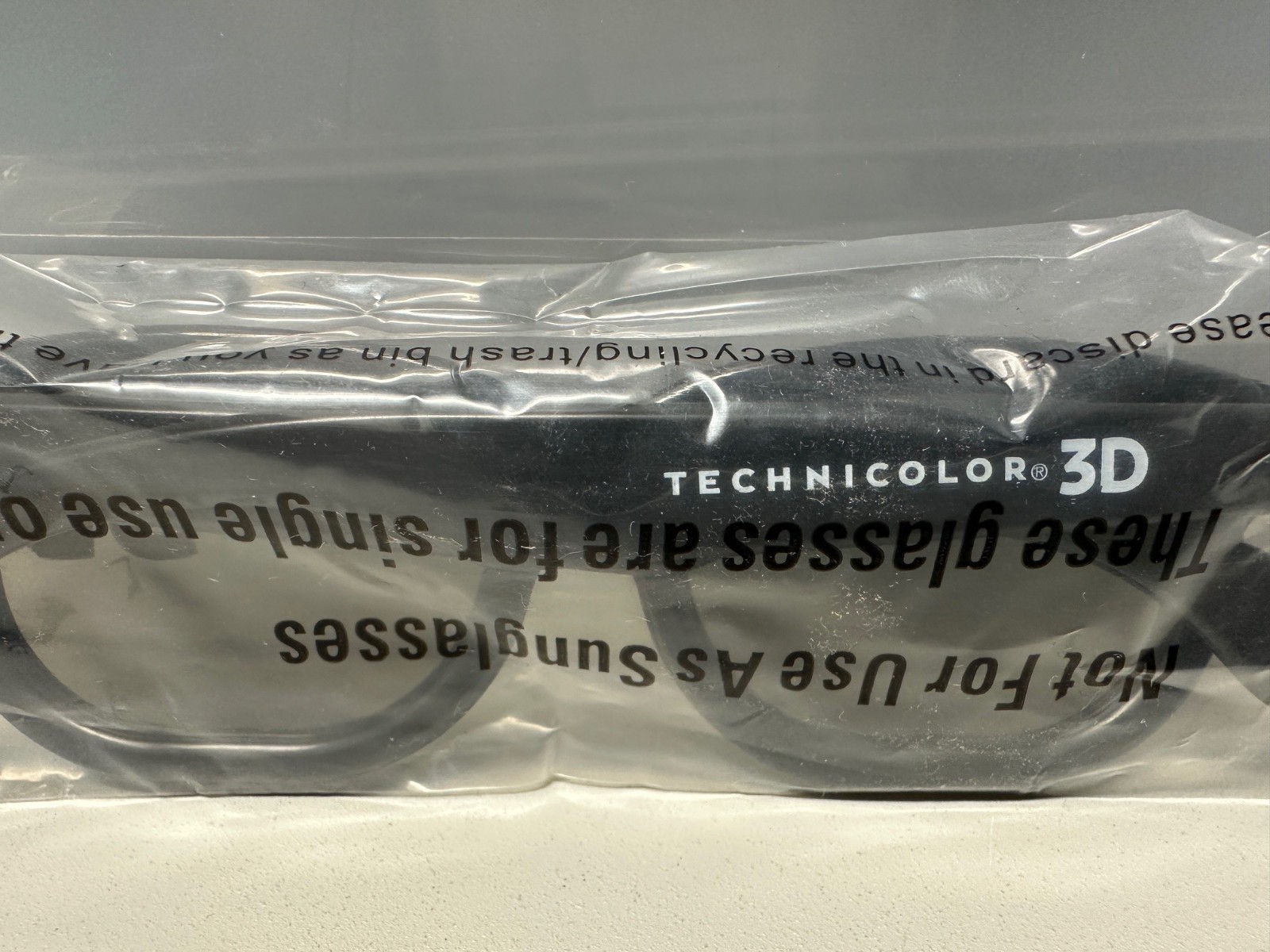 TECHNICOLOR REAL D REALD 3D MOVIE THEATER GLASSES ALL NEW SEALED BLACK COLOR