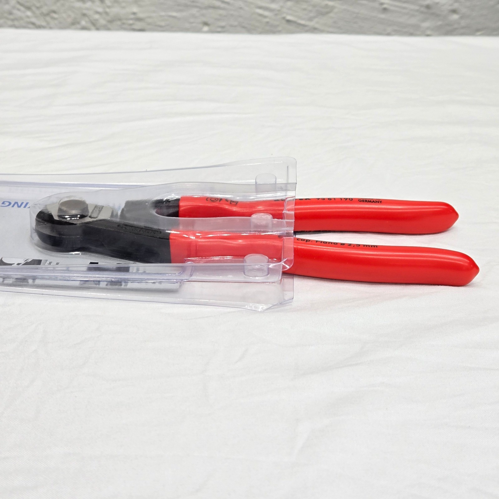 Knipex 95 61 190 SBA 7-1/2 Inch Wire Rope Cutters and Crimpers Made in Germany