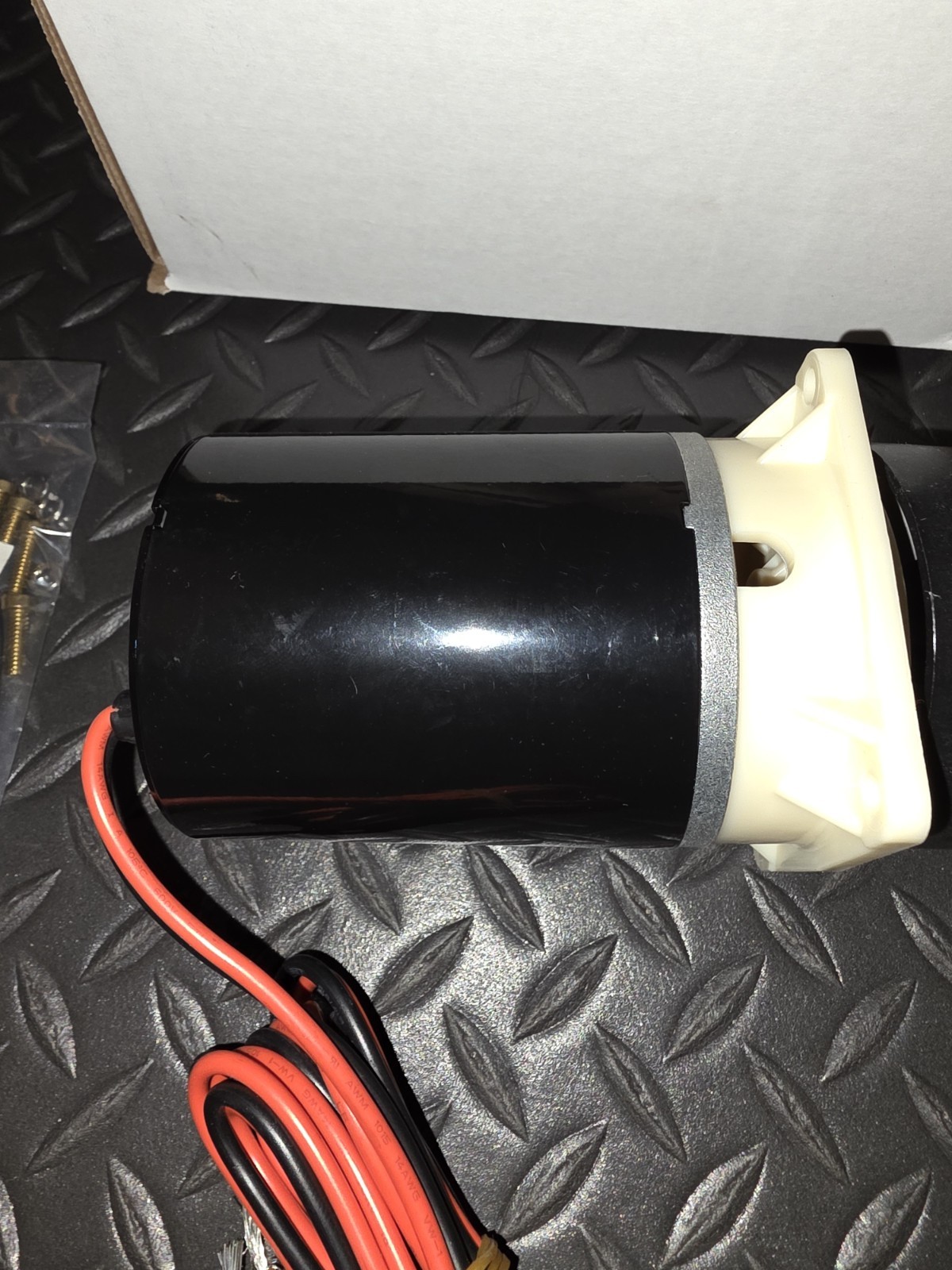 GENUINE Jabsco marine 37072-0092 Waste Pump Assembly Quiet Flush 12V, NEW