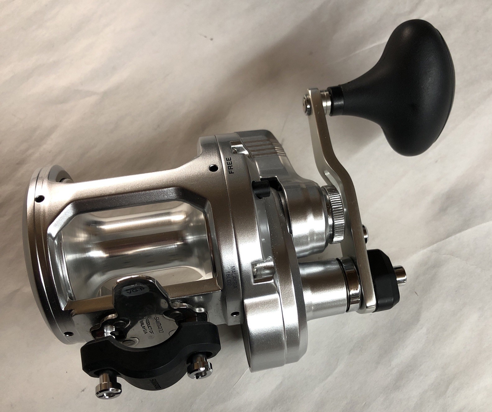 Shimano Speed Master 16II 2 Speed Saltwater Reel - Right - 5.7:1/3.1:1 - 16 Size
