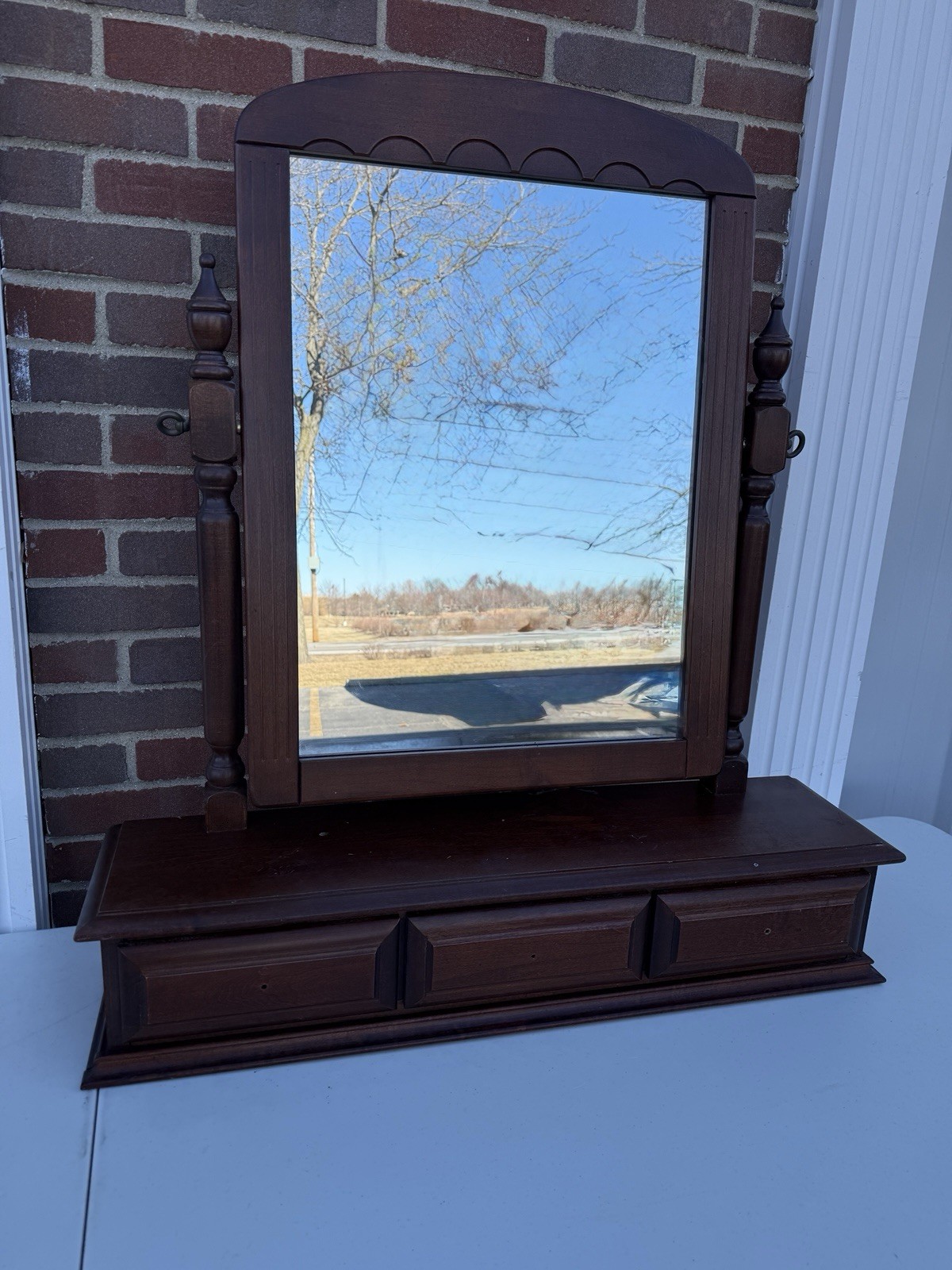 Simmons Wood Tabletop Vanity Mirror Swivel Dresser Top Shave Mirror w/ 3 Drawers