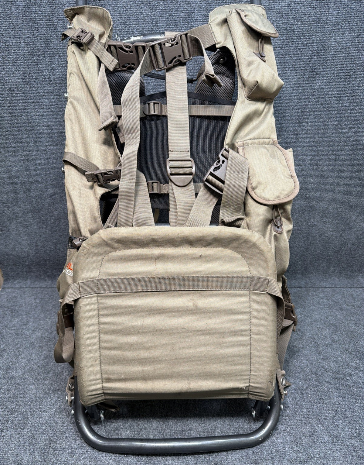 ALPS Outdoorz Commander External Telescopic Frame Hiking Camping Hunting