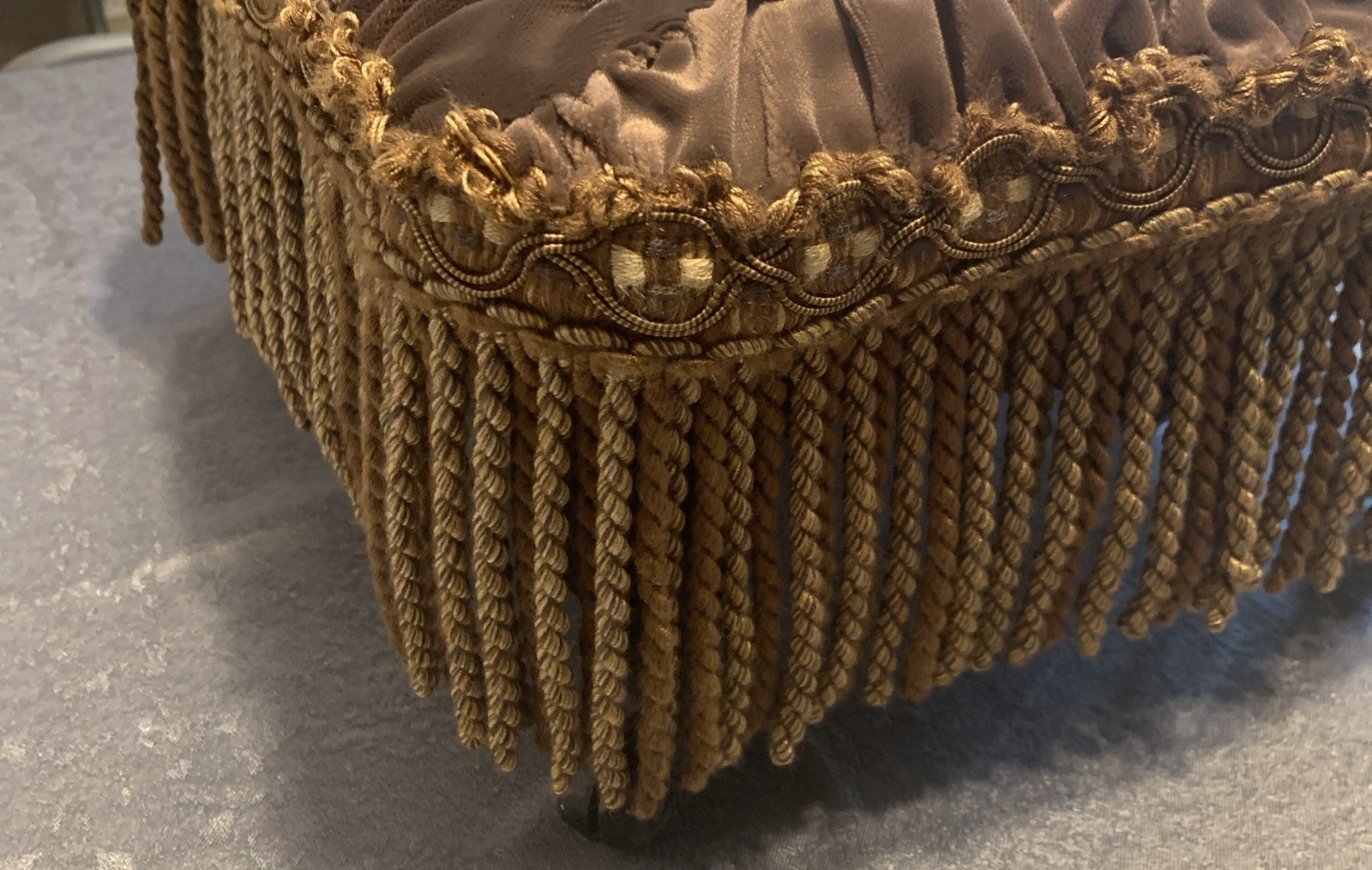 Vtg Cast Iron Ottoman Footstool w/Floral Needlepoint Design & Fringe