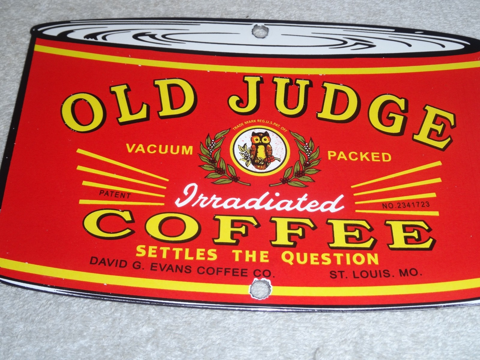 VINTAGE OLD JUDGE COFFEE CAN +OWL 7 3/4" PORCELAIN METAL SODA, GASOLINE OIL SIGN