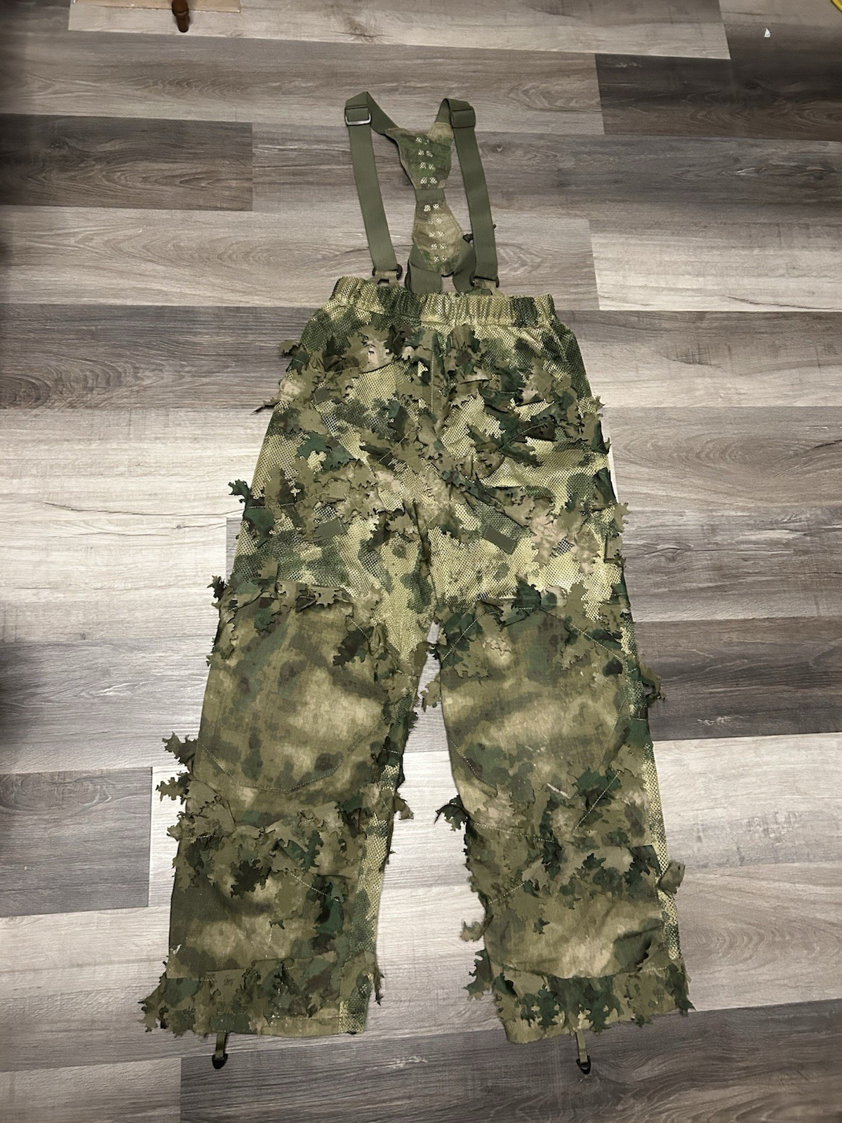 Atacs Leaf Suit Top and Bottom Set M/L