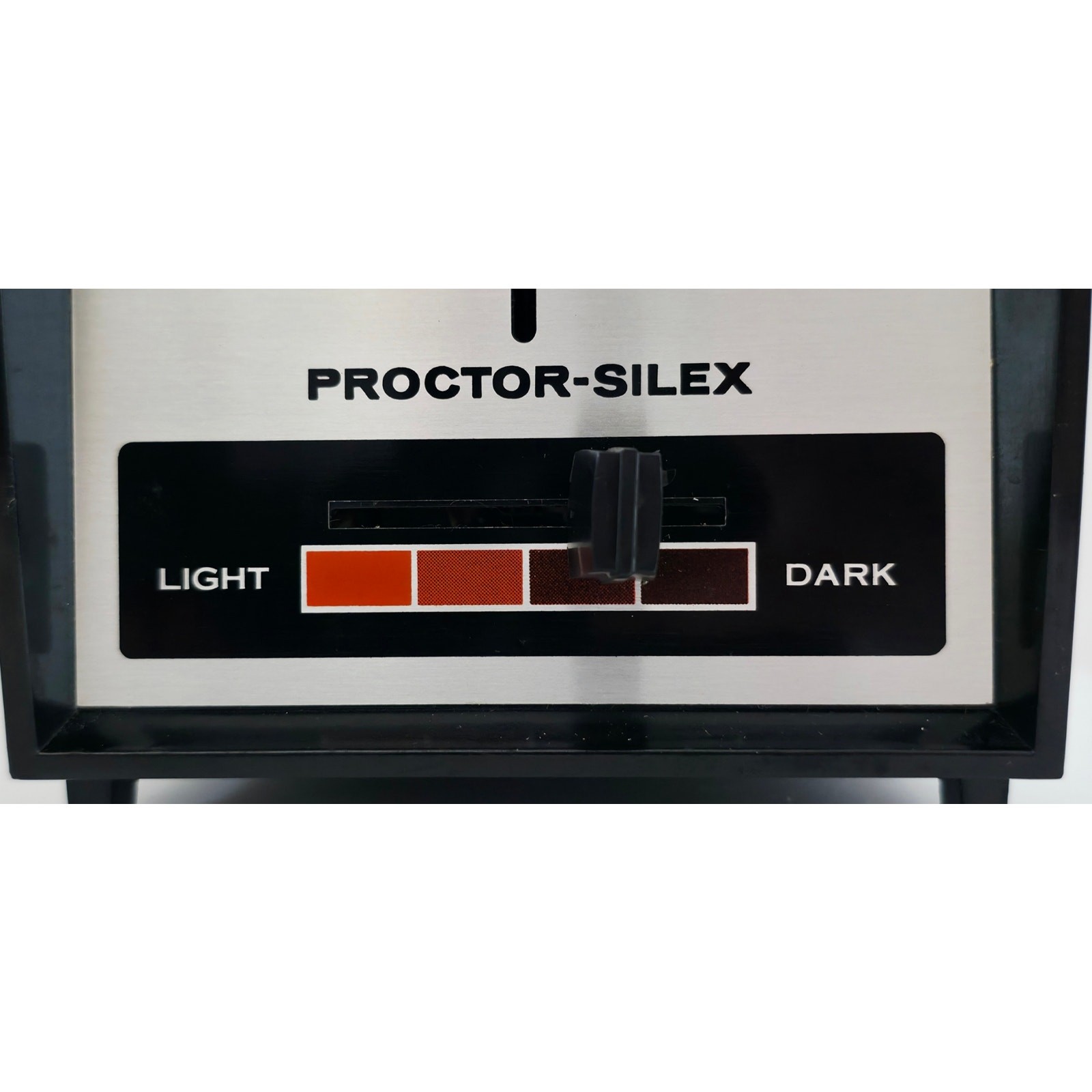 VINTAGE *PRISTINE*1980's Proctor Silex 2-Slice Toaster Chrome/Black USA