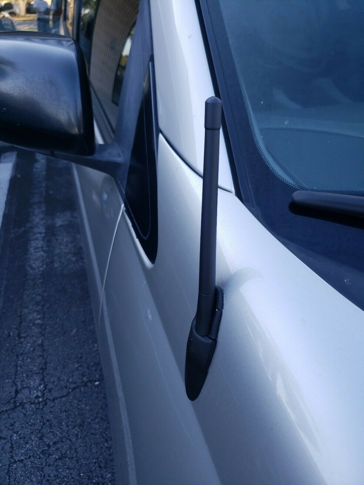 7" Short Black Antenna Mast Radio AM/FM for TOYOTA SIENNA 1998-2016 Brand New