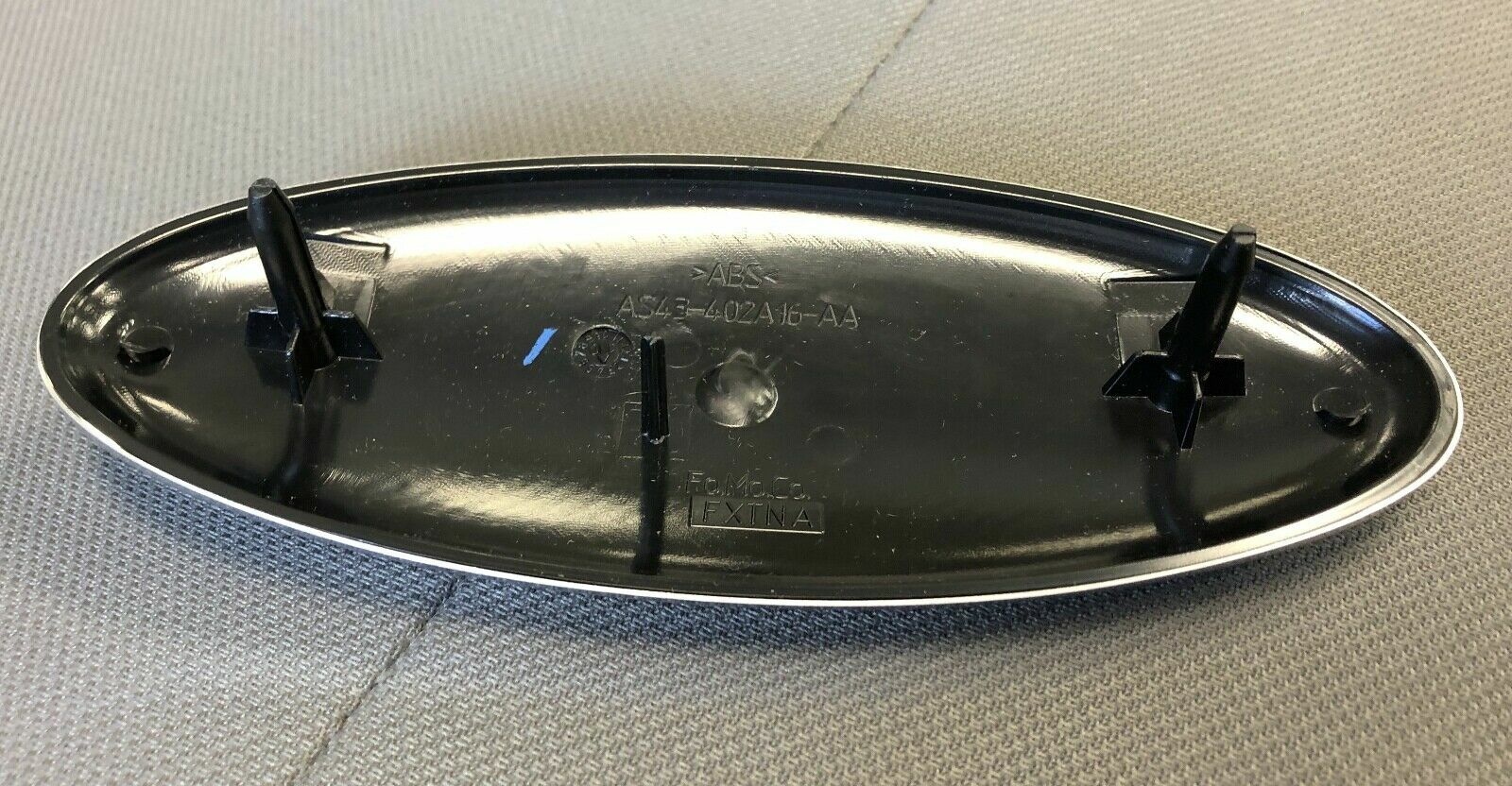 NEW 06,07,08,09,10,11,12 Ford Fusion Grille OEM Emblem