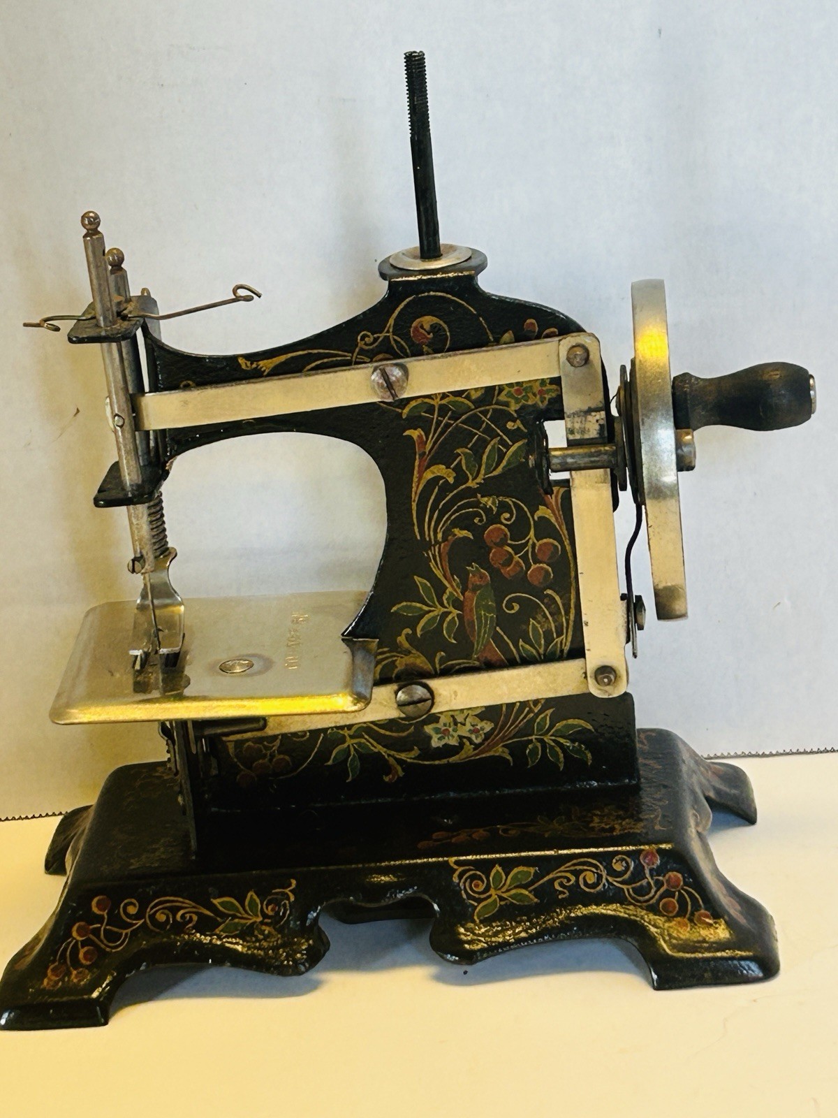 Antique Muller Toy Sewing Machine Hand Crank Stenciled 19th C. Germany