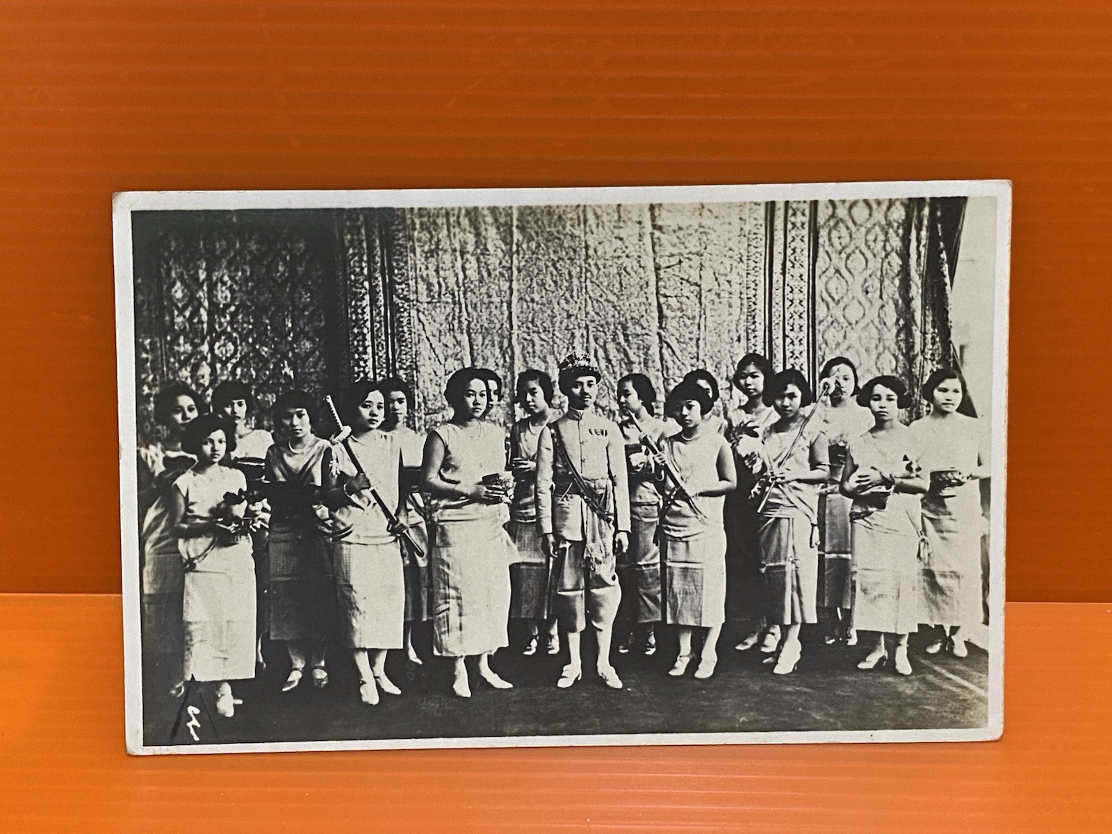 Siam Thailand Postcard King Rama7 & Royalty Family 1930 9*13.5 cm. Free shipping