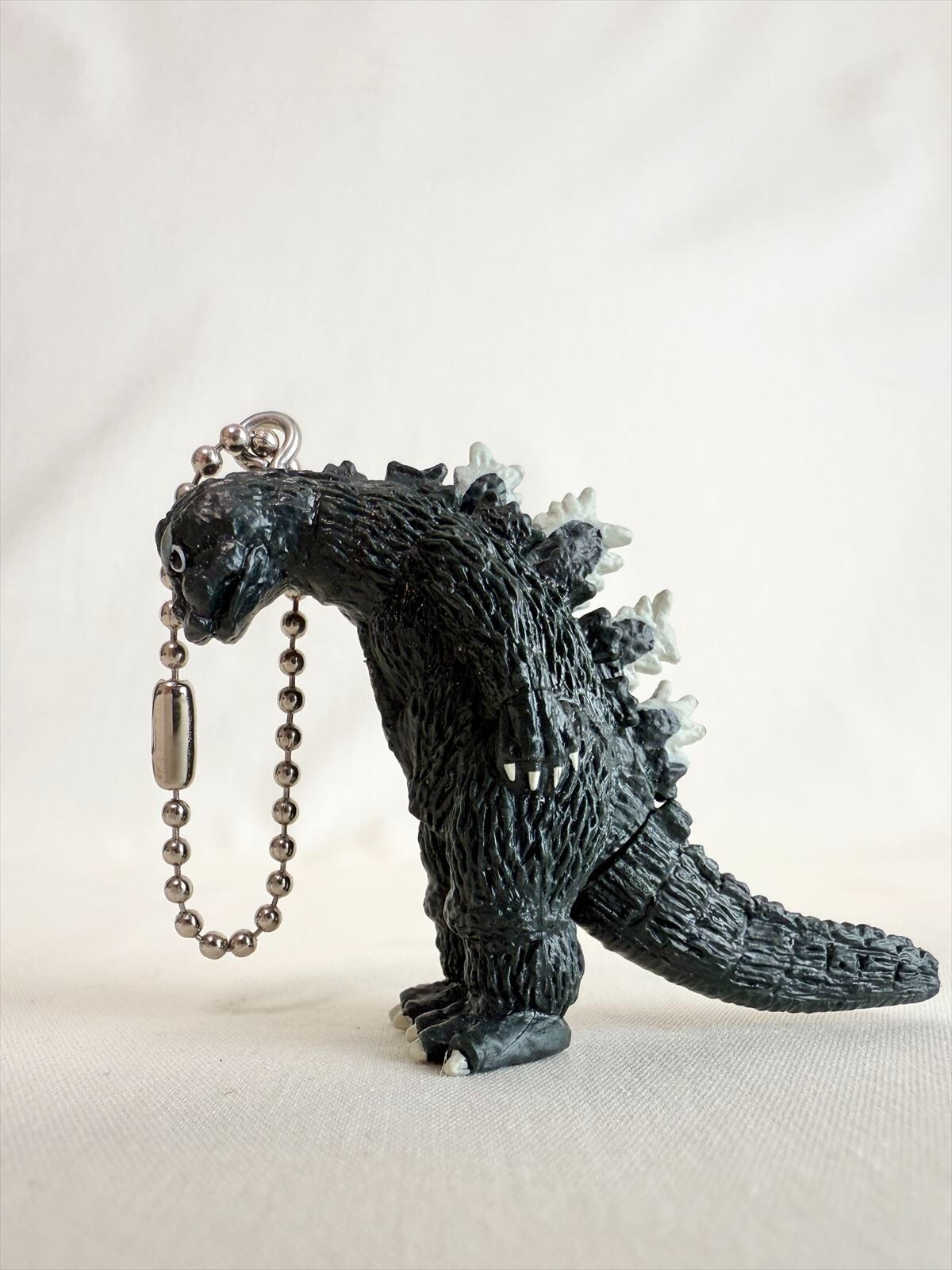 2016 Bandai 2" Bowing Godzilla Figure Apology Press Conference Kaiju Capsule Toy