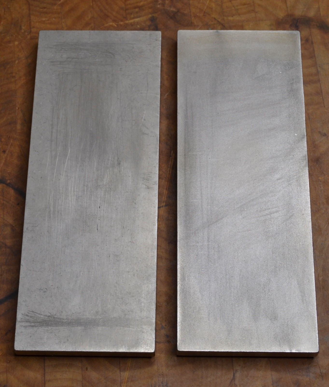 Lot of 2 DMT Dia-Sharp Bench Diamond Stone Fine & 3 Micron 8000 MESH Light Use