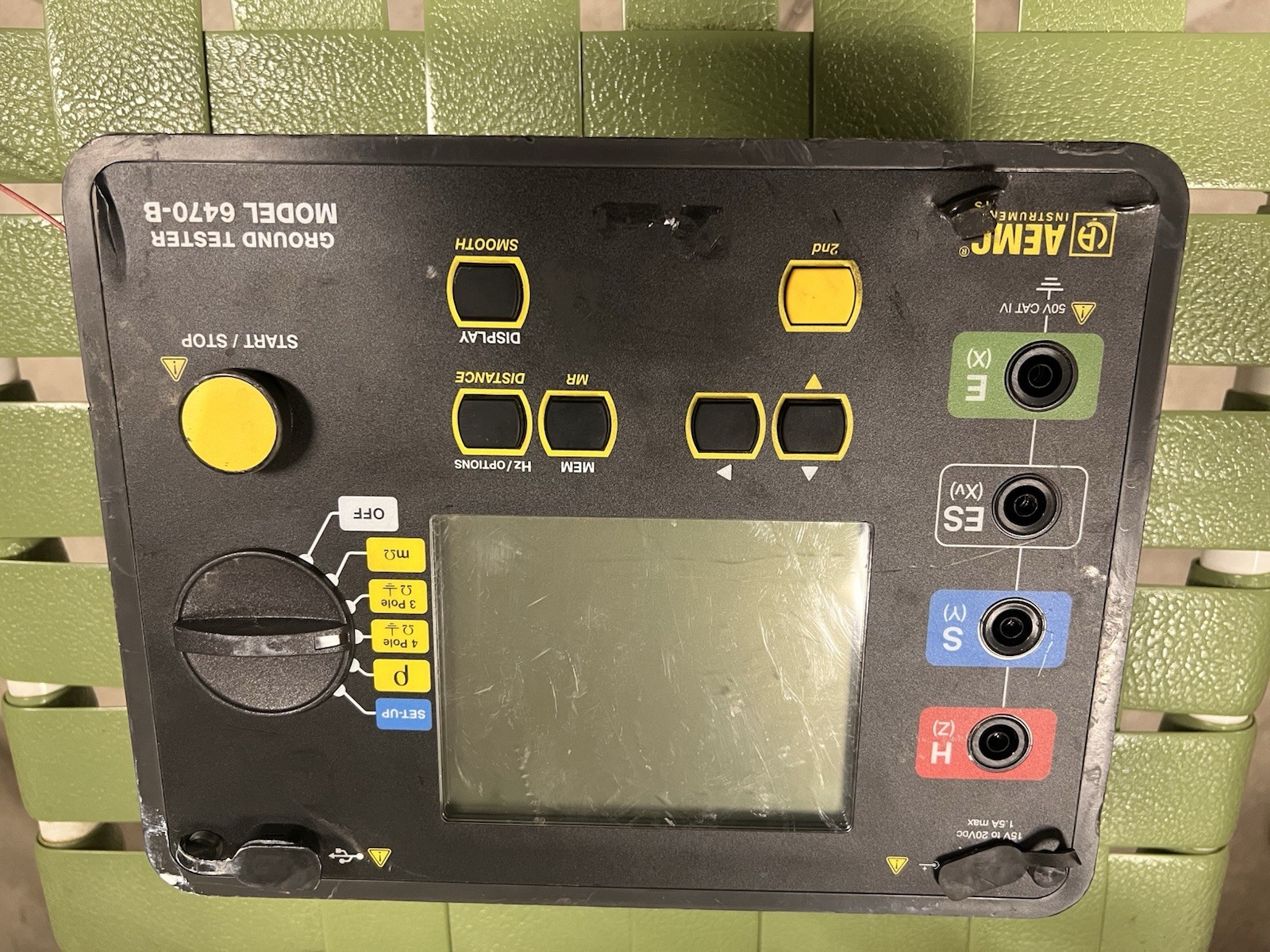 AEMC GROUND RESISTANCE TESTER 6470-B DOES NOT POWER ON