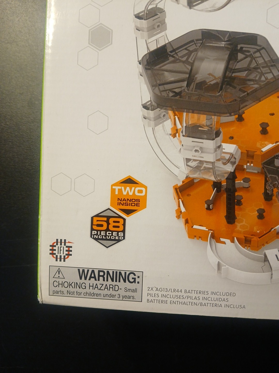 New Sealed Hex Bug Nano V2 Black Hole 58 Pcs Gravity Defying Robotic Creatures