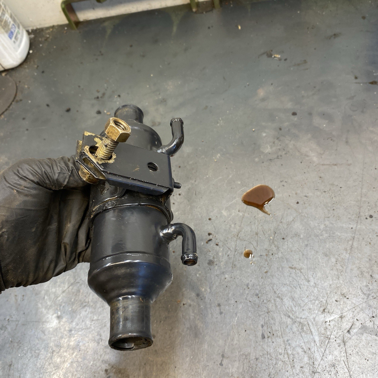 Genuine OEM Power Steering Oil Fluid Cooler 3851921 for Volvo Penta OMC Seakamp