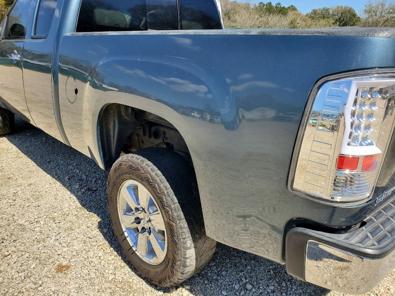 2008 2009 GMC Sierra 1500 OEM Fuel Pump Module 20850907