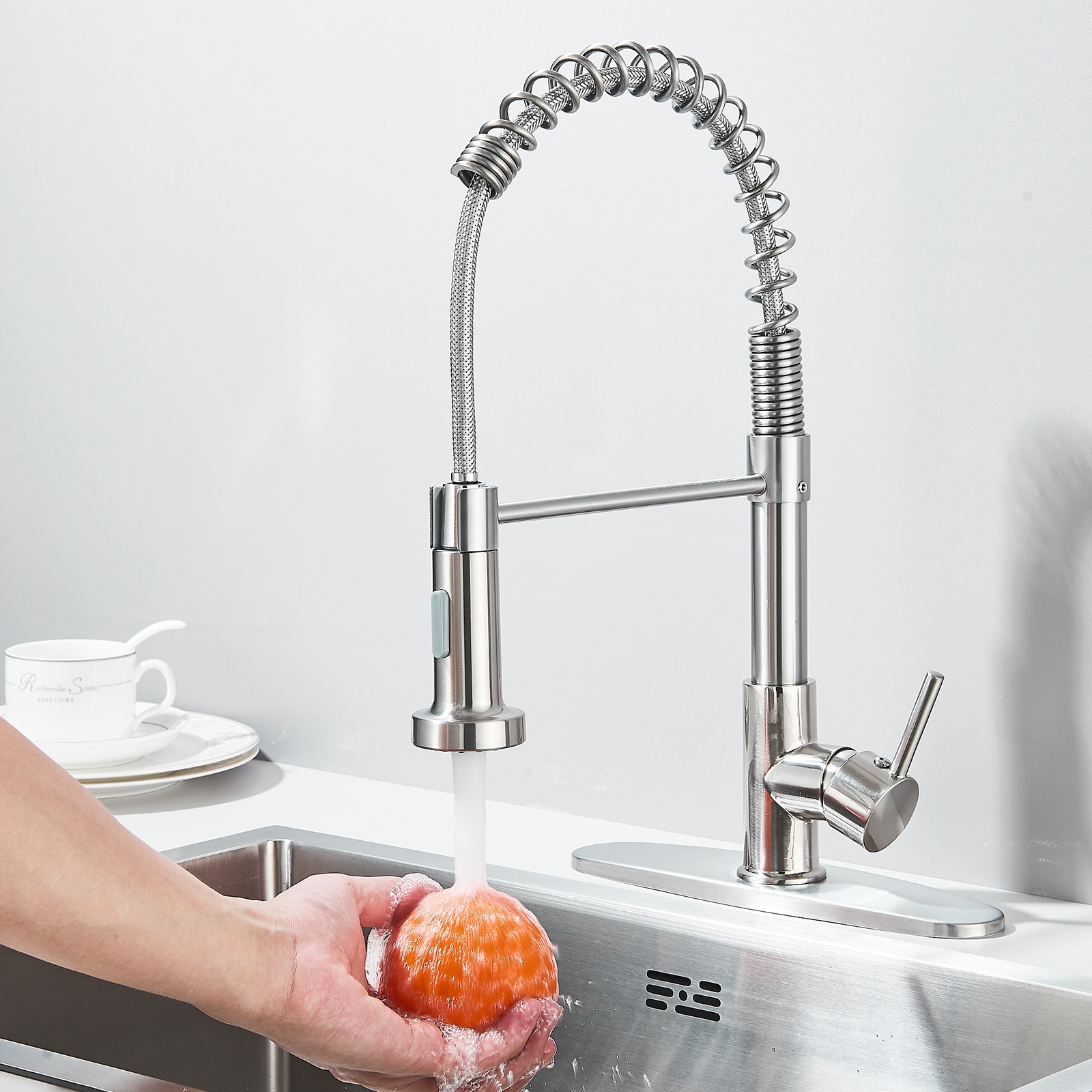 Kitchen Sink Faucet Pull Down Sprayer Stainless steel Single Handle Swivel Mixer