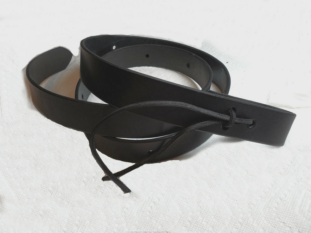 NEW 7.5 to 8-foot Amish Made Latigo, Genuine Leather Cinch, Western Strap, BLACK