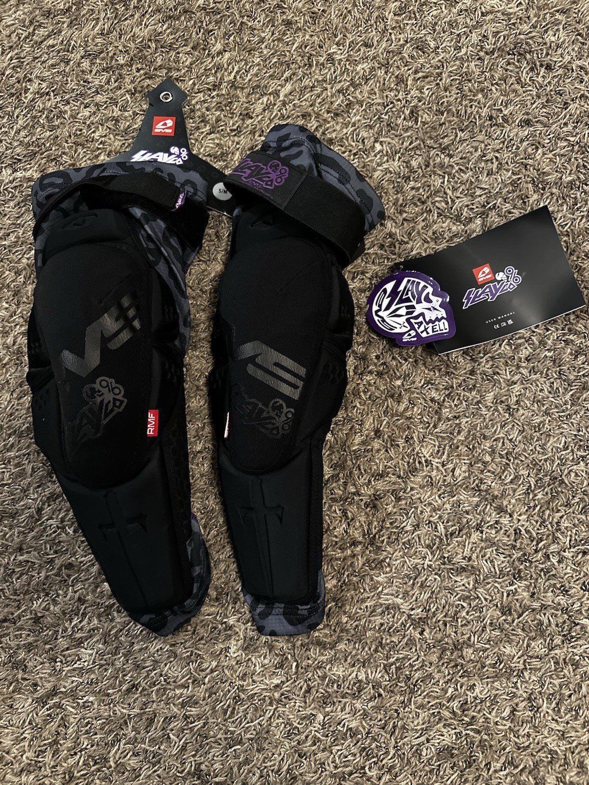 EVS Slayco Knee Guard Ghost Leopard MX S/M Dirt Bike Motocross