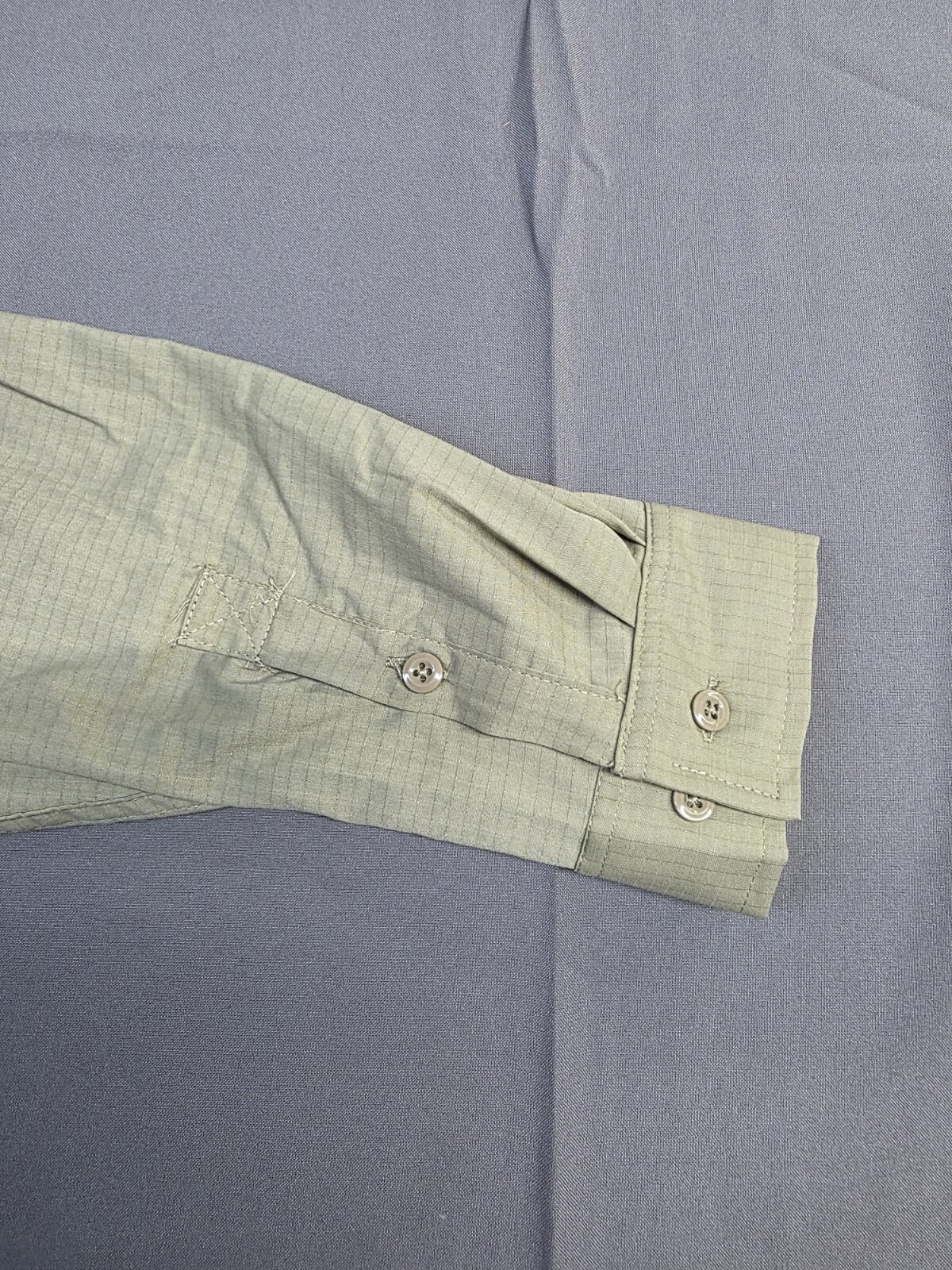 Carhartt Mens Long-Sleeve Button-Down Work Shirt, Tan