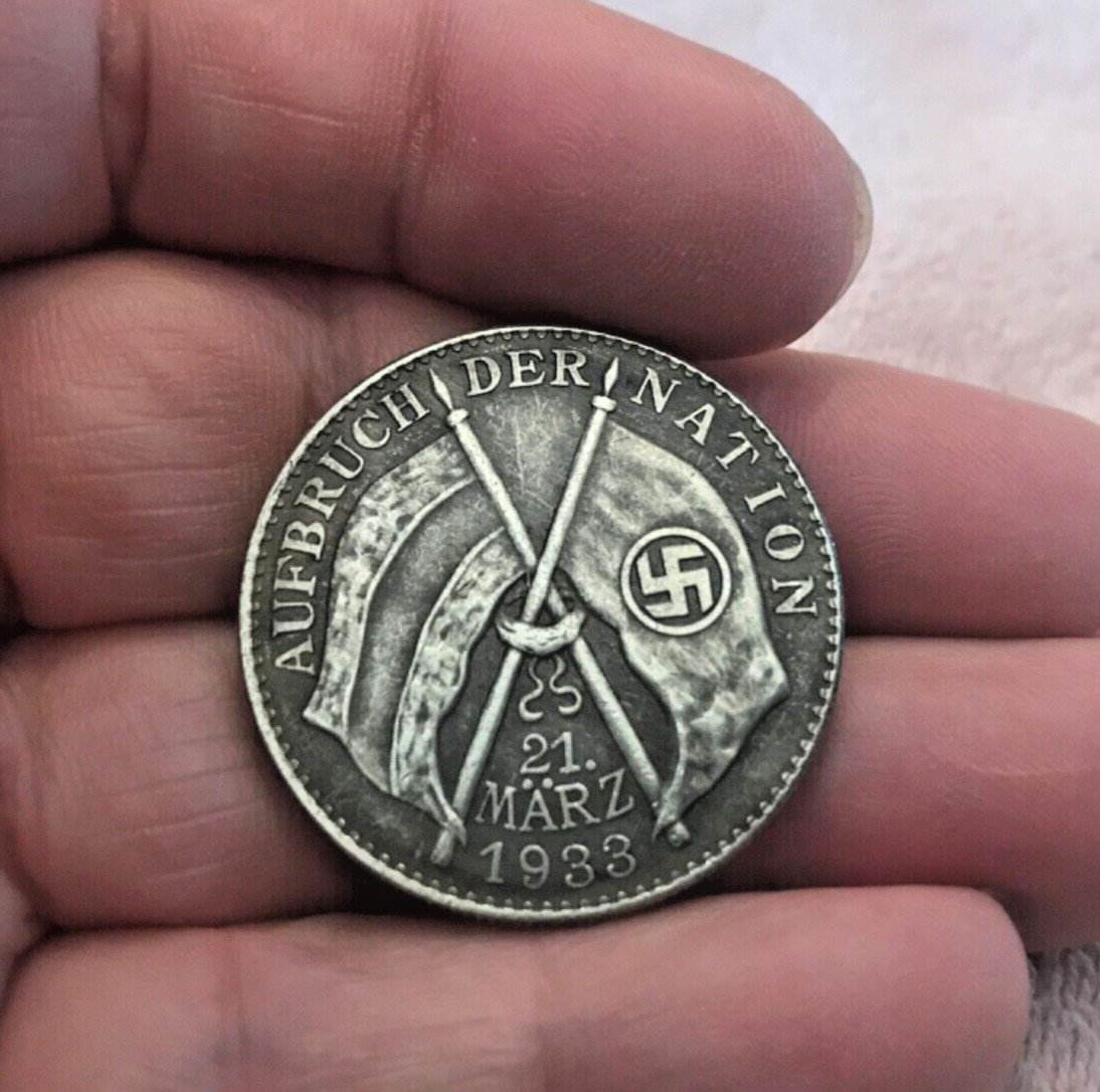 1933 Germany Awakening of the Nation flags GERMAN FUHRER WWII COMMEMORATIVE COIN