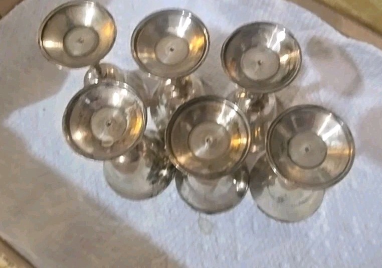 6 Vintage E.P.N.S. Silver Plated Wine Goblets, 3 1/2"Tall.