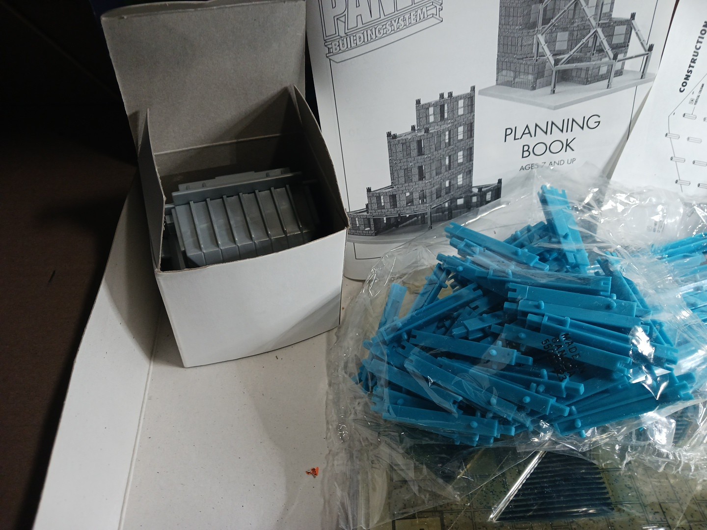 298 Irwin Girder & Panel Building System City Scape With Lights- Open Box 55120