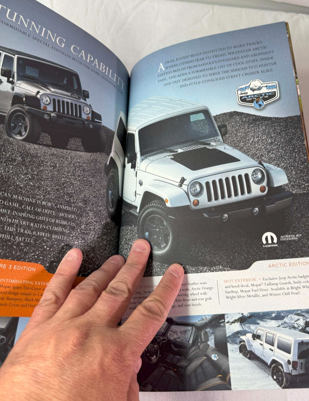 2012 Jeep Wrangler Original Car Sales Brochure / Catalog Inc Small Pocket Insert