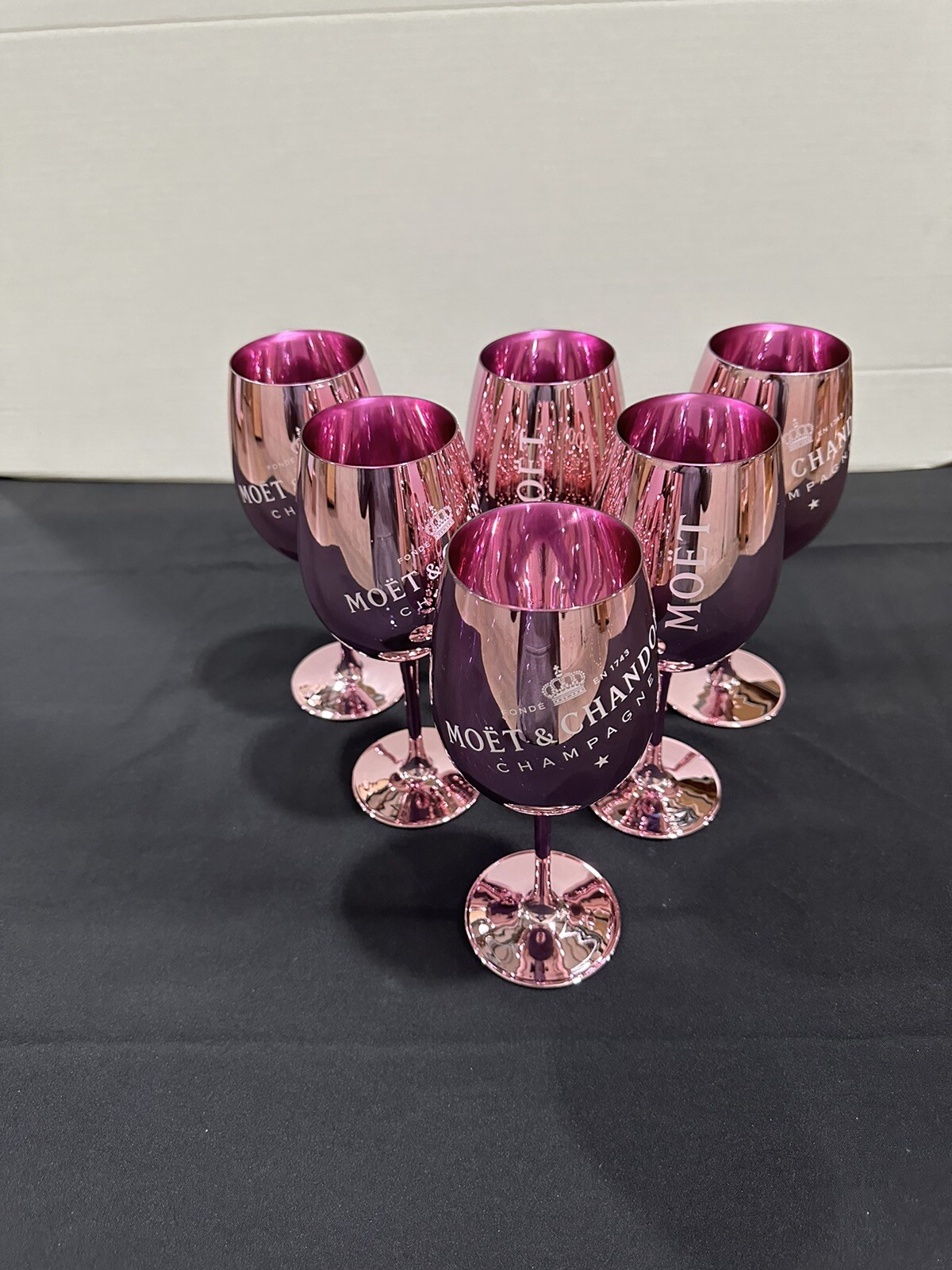 Moet & Chandon Champagne Glasses Flutes Pink Ice Imperial Acrylic Set 6
