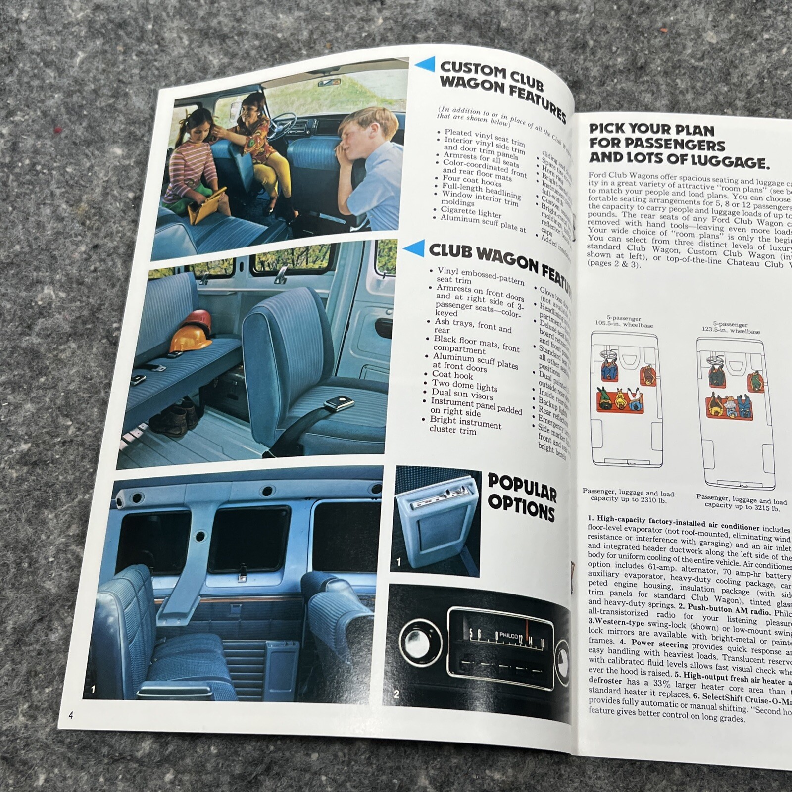 Original 1974 FORD CLUB WAGONS DEALER SALES BROCHURE BOOKLET-8 PAGES