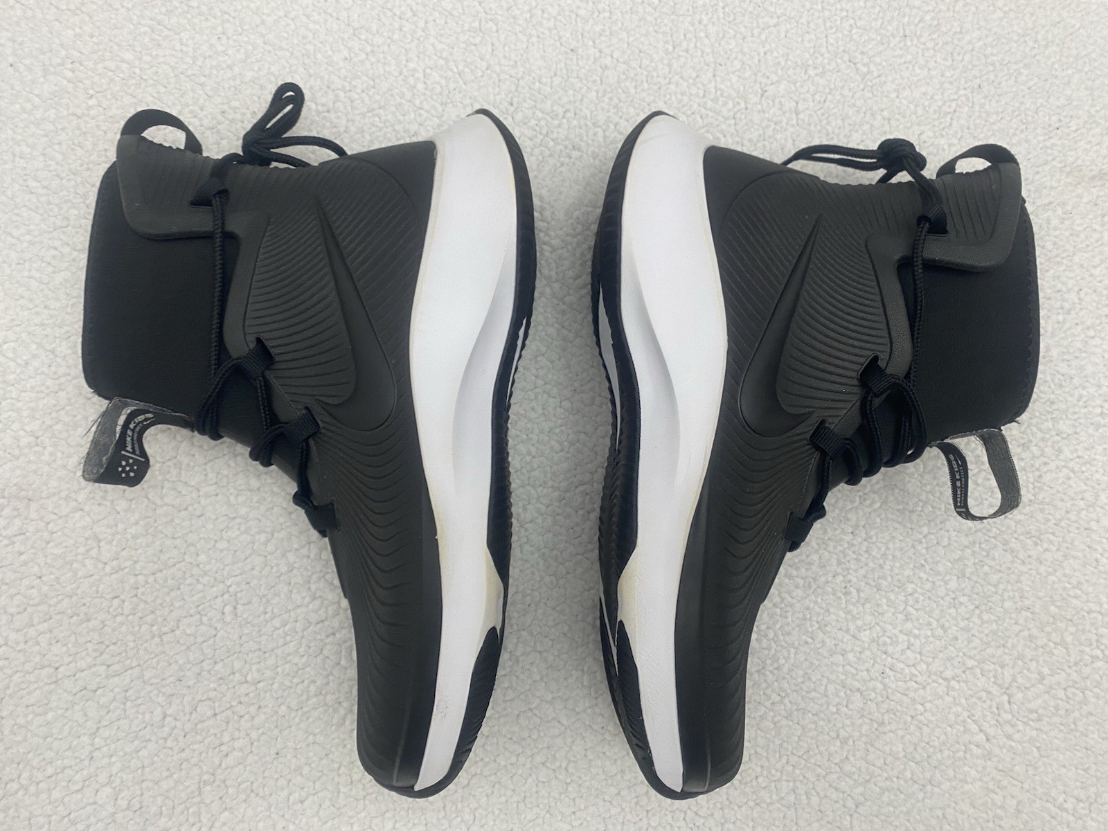 Nike Kids Puddle Protect Rain Boots Black Youth Size 5 40