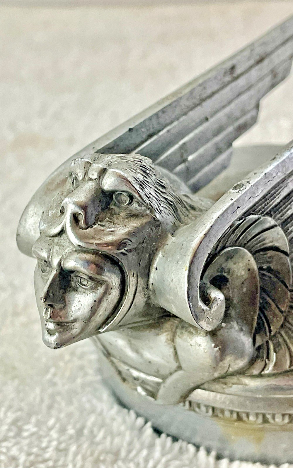 1929-1930 Chevrolet Winged Viking Aviator Radiator Cap Hood Ornament Art Deco