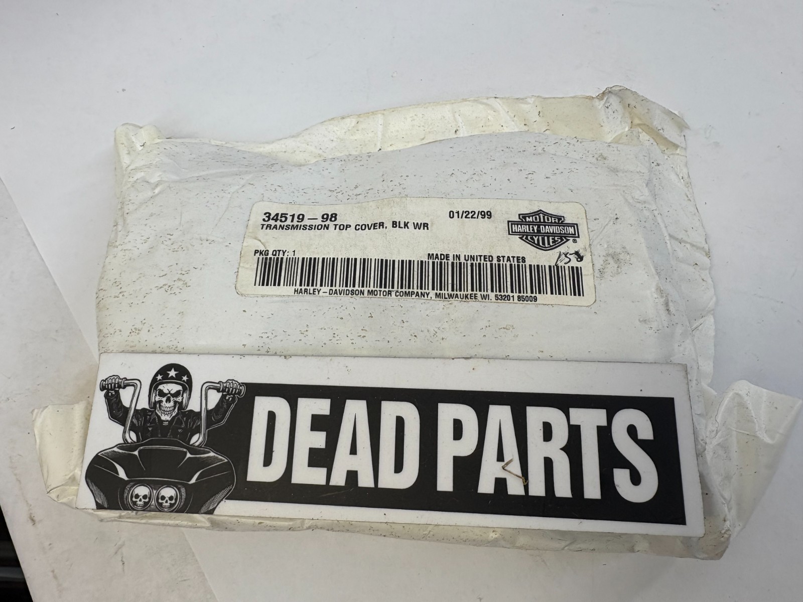 Harley NOS black wrinkle FXSTB 5-speed transmission top cover 34519-98