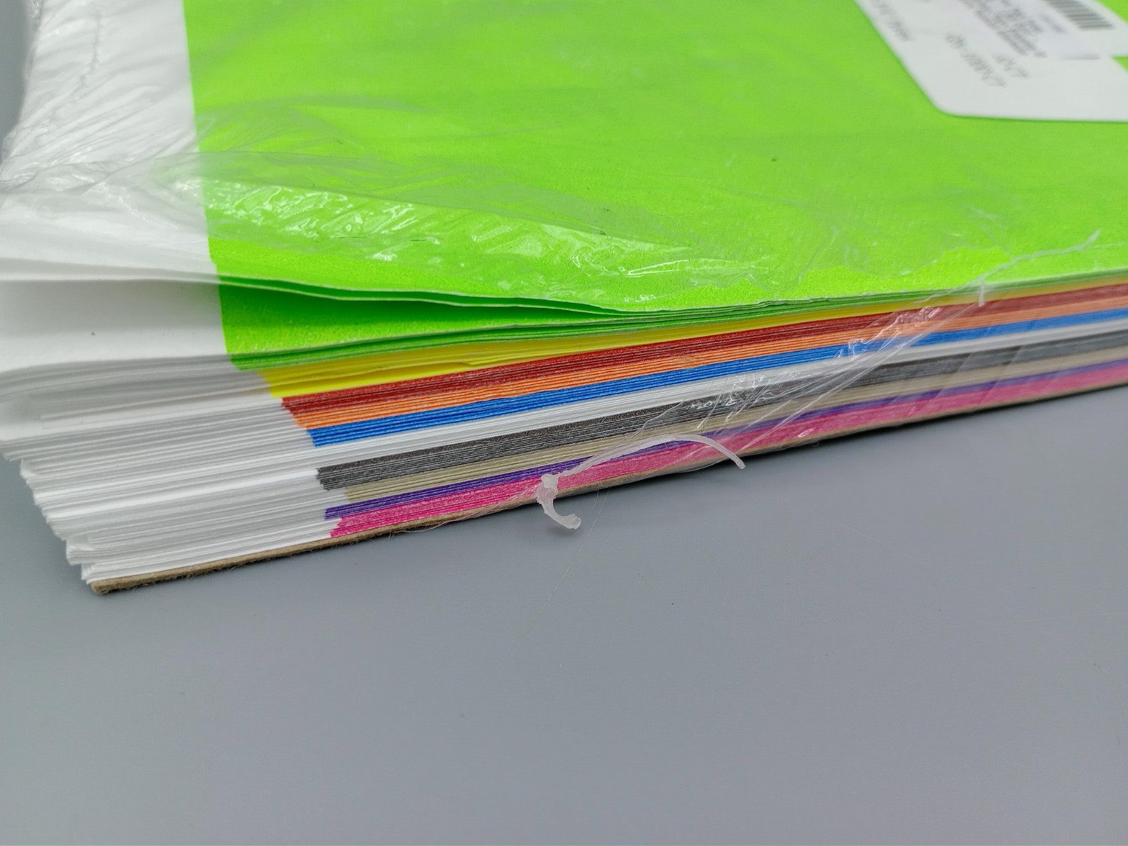 1,000 Count Wristbands for Events, Tyvek Material, Security Bracelets