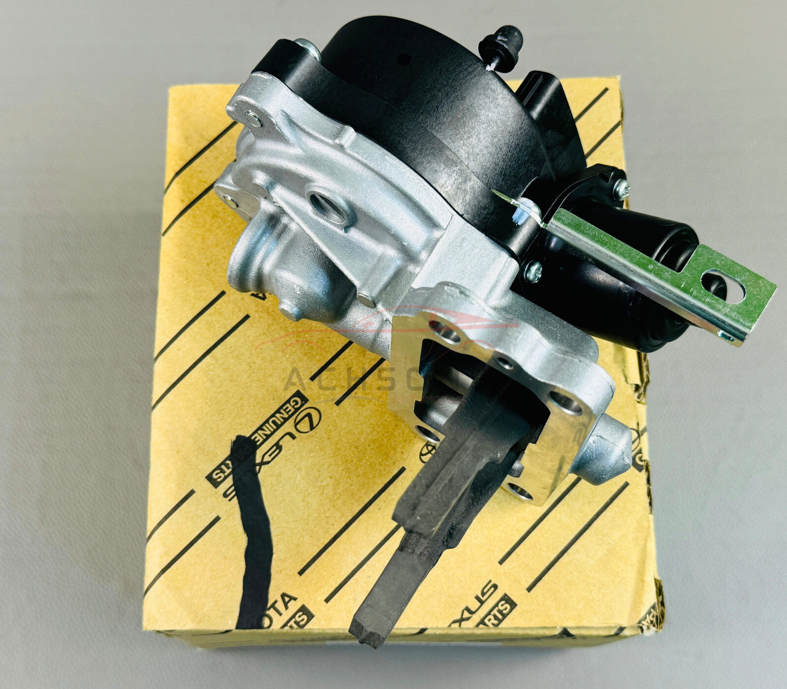 41400-34013 TOYOTA Tundra Sequoia NEW OEM 4WD Front Differential Vacuum Actuator