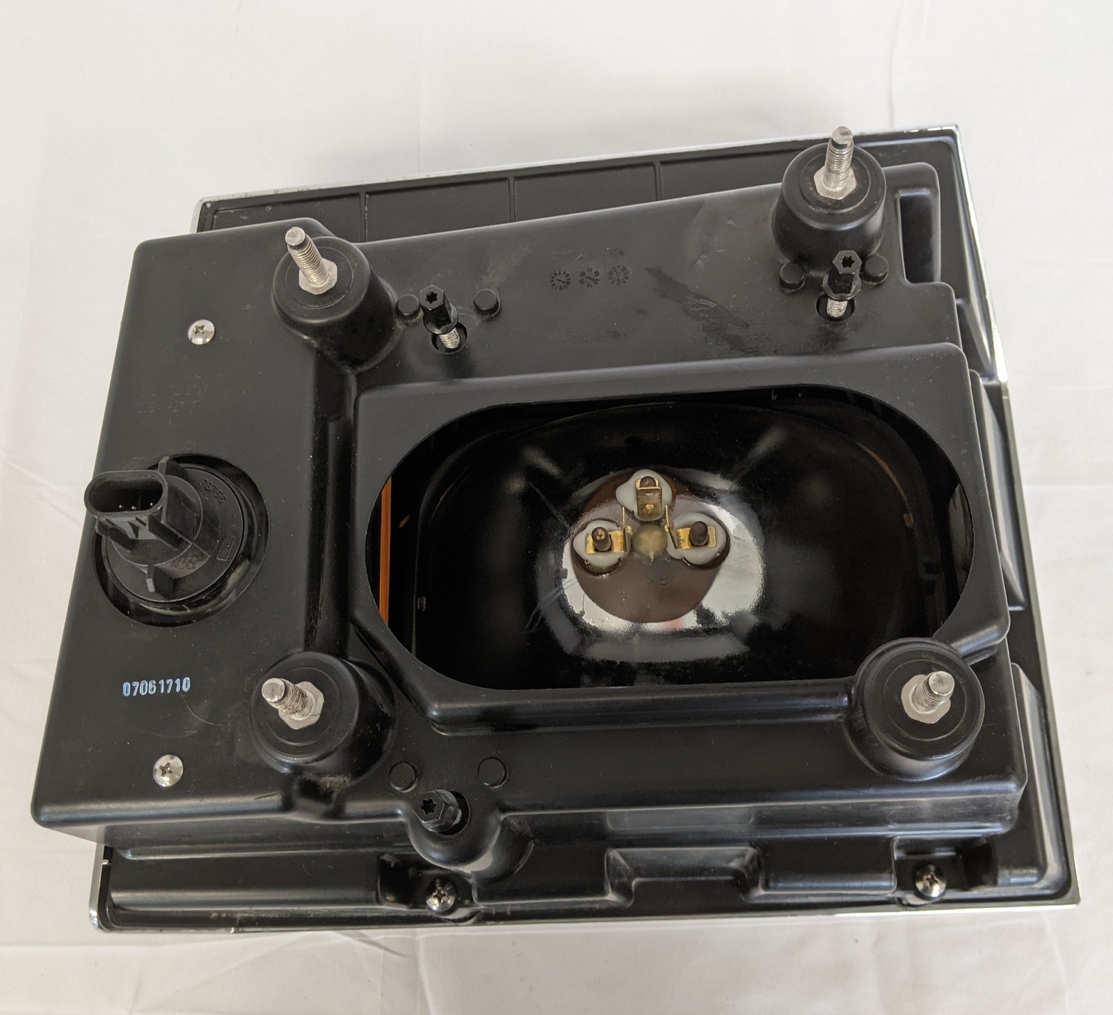 Western Star 4700 LH Head Light - P/N A06-82018-000