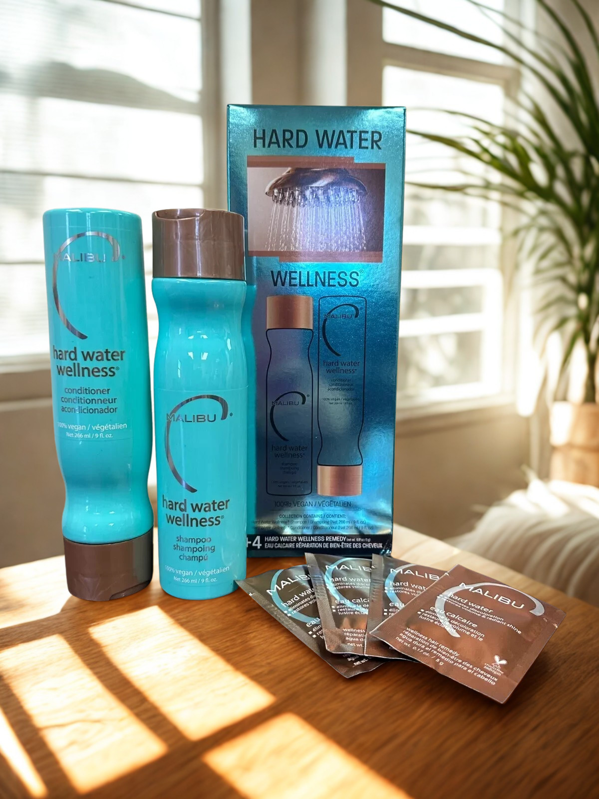 Malibu C Hard Water Wellness Kit Shampoo/Conditioner/4 Hardwater Treatment Packs