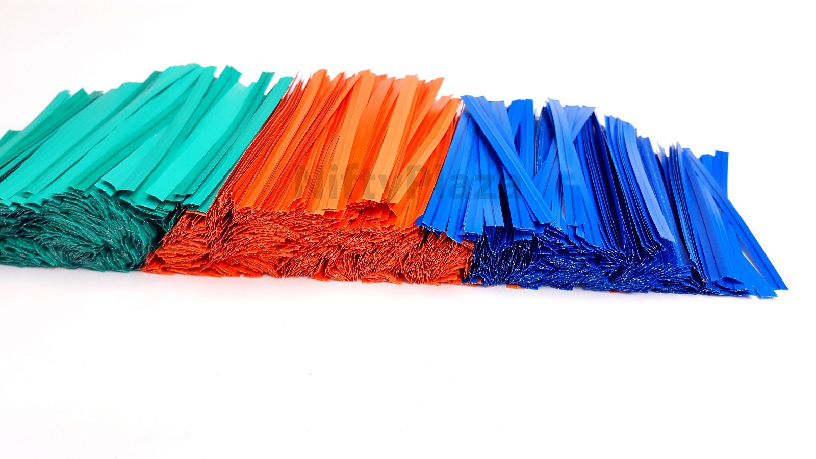 NiftyPlaza 500 Twist Ties 4 Inch Length Plastic Coated No Rip Paper Ties Cello