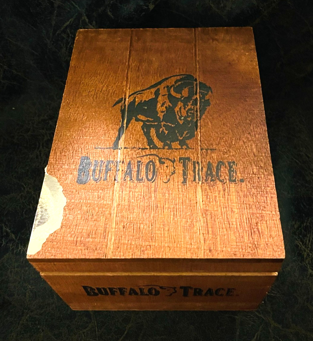 TREASURE BOX OF CRAFTS-FOR NATIVE AMERICAN-MOUNTAIN MAN-MUST READ-SEE ALL PHOTOS