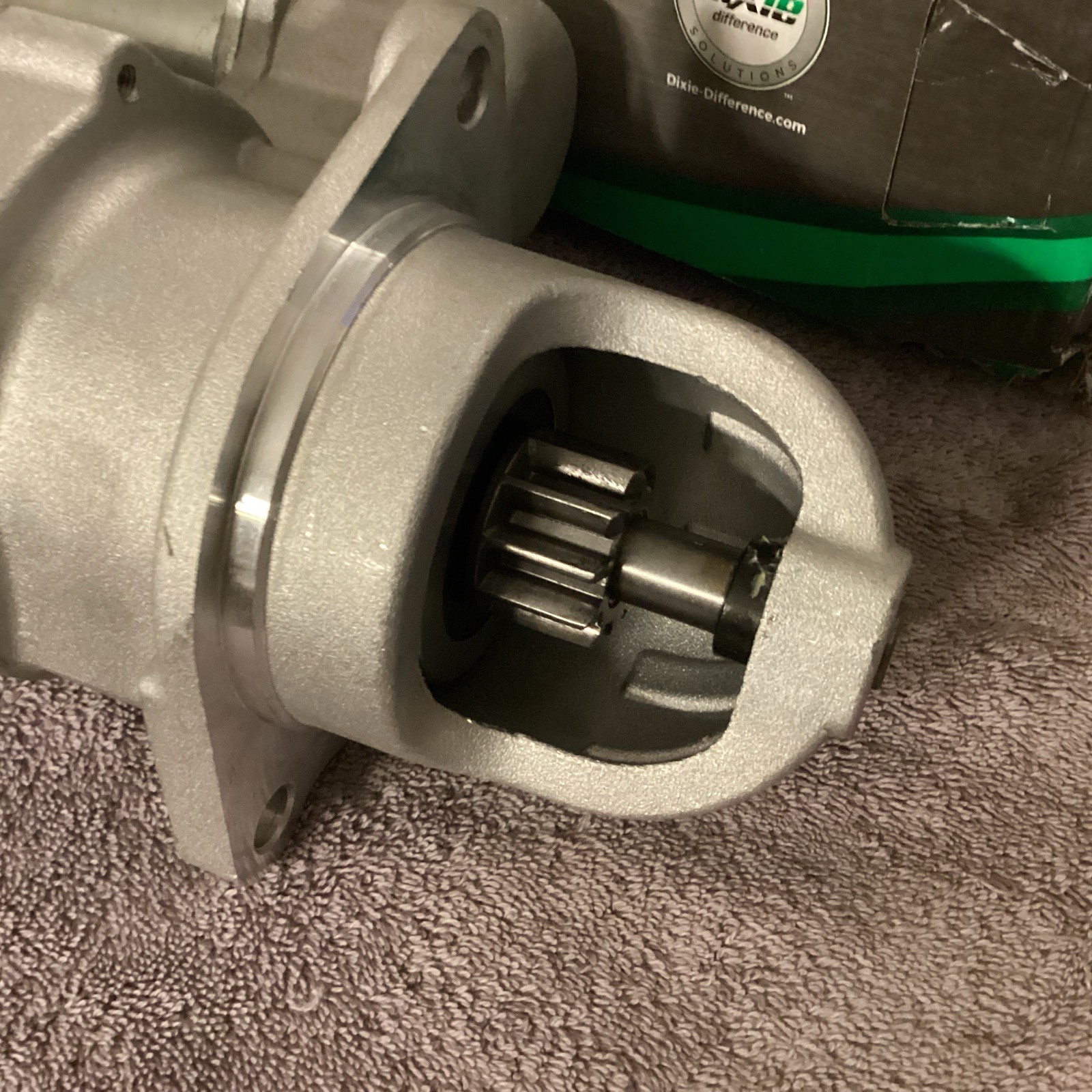 DIXIE….Starter….201-28106…12V, 10T, 2.5kW, 28MT Cummins 3.9L-5.9L….NEW😀