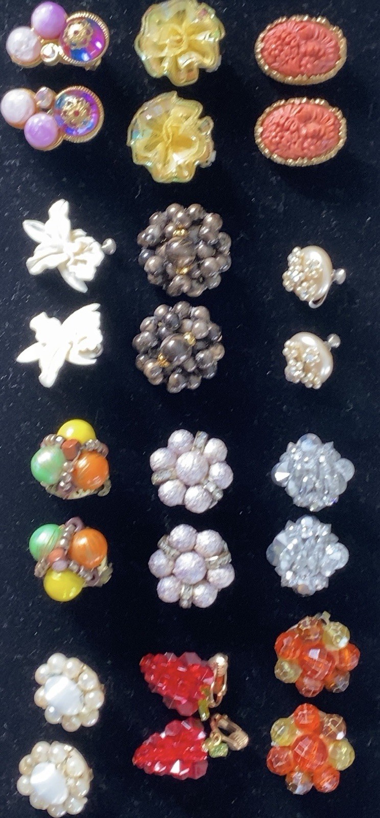 Vintage Bead Earring Lot ~ 12 Stunning Pairs ~ Clip & Screw ~ Flower Rhinestone