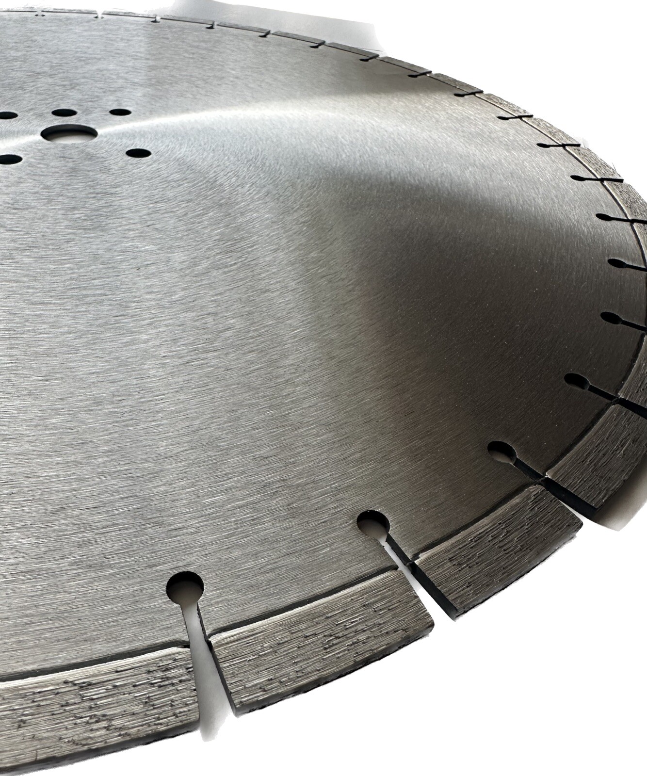 30 Inch High HP Diamond Blade For Concrete and Reinforced Concrete