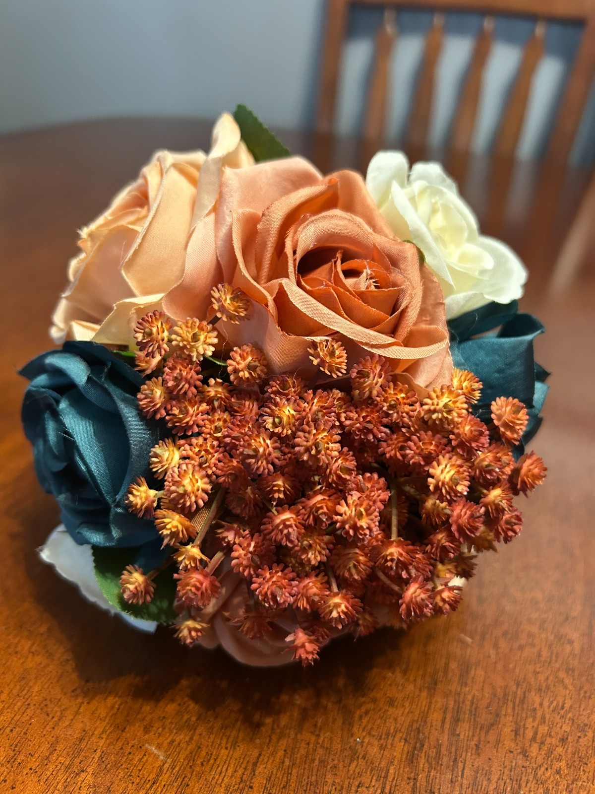 LOT OF 4 PEACH/BURNT ORANGE/TEAL/WHITE ROSES/ETC BRAIDSMAIDS FLORAL BOUQUETS-x2